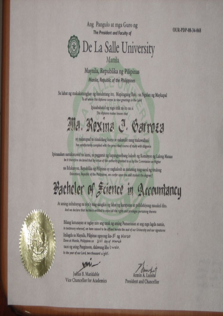 Buy college degree from the De La Salle University